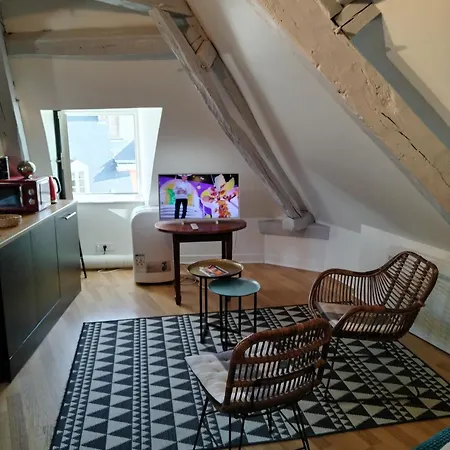 Apartamento Henri Ii *