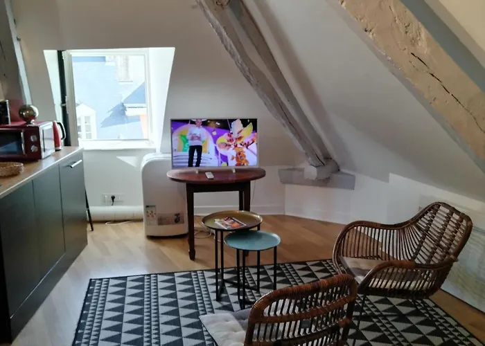 Apartment Henri Ii *